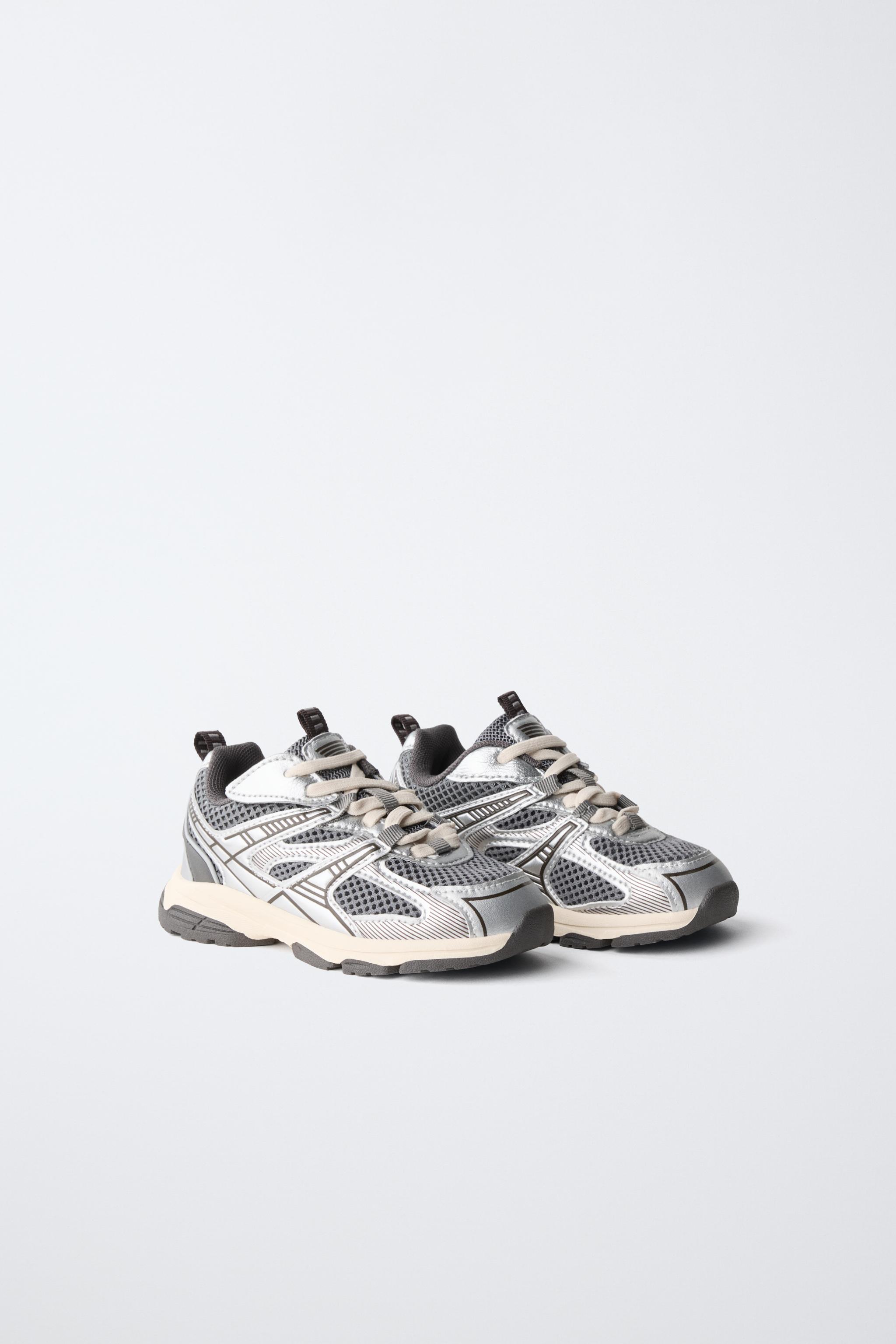METALLIC SNEAKERS