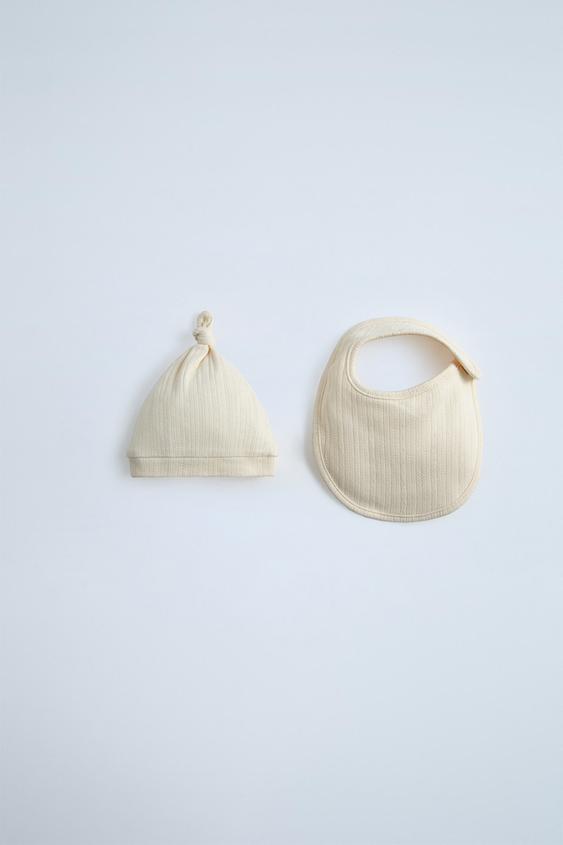 PACK BABERO Y GORRO POINTELLE Crudo ZARA Estados Unidos de América