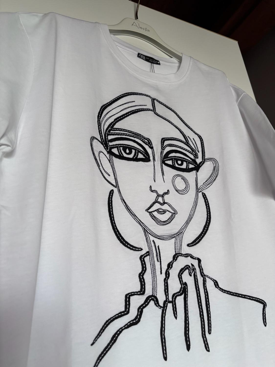EMBROIDERED GIRL T-SHIRT - Image 3