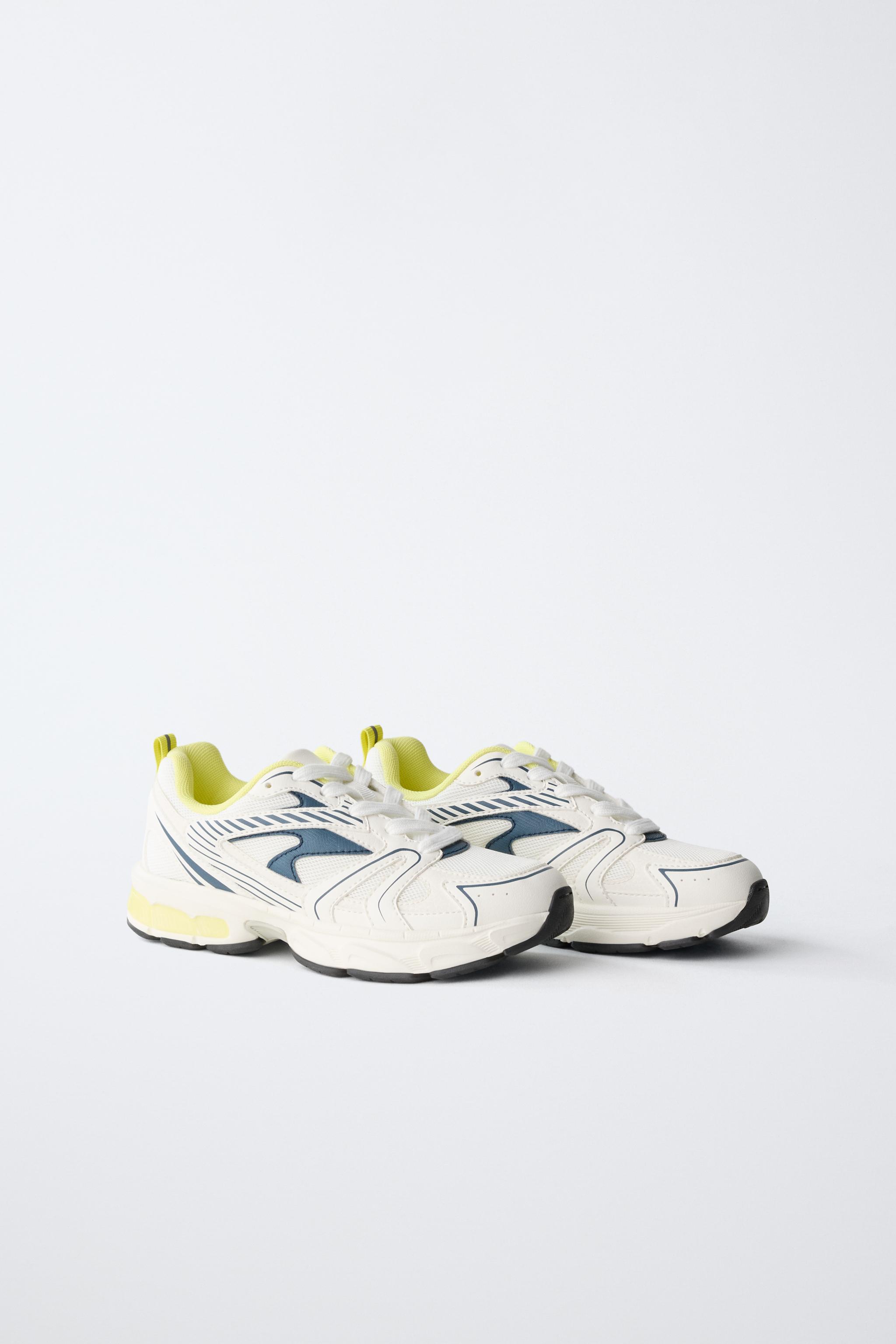 MESH SNEAKERS