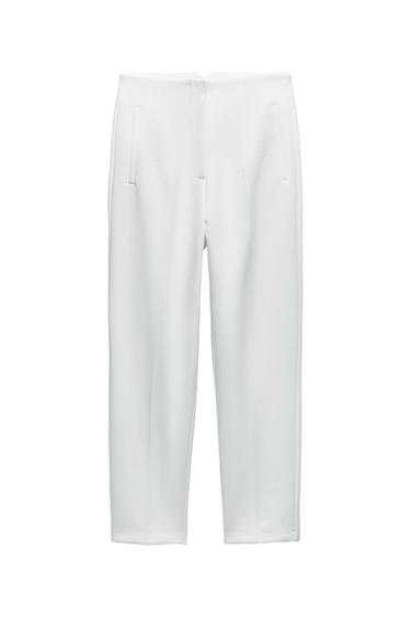PANTS WITH A HIGH WAIST