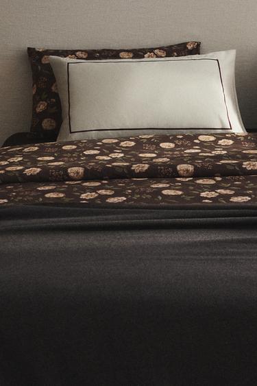 CAPA DE EDREDOM COM ESTAMPA DE FLOR - Marrom da Zara