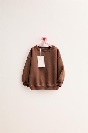 ZARA TIMELESS - סווטשירט חלק - שוקולד של Zara