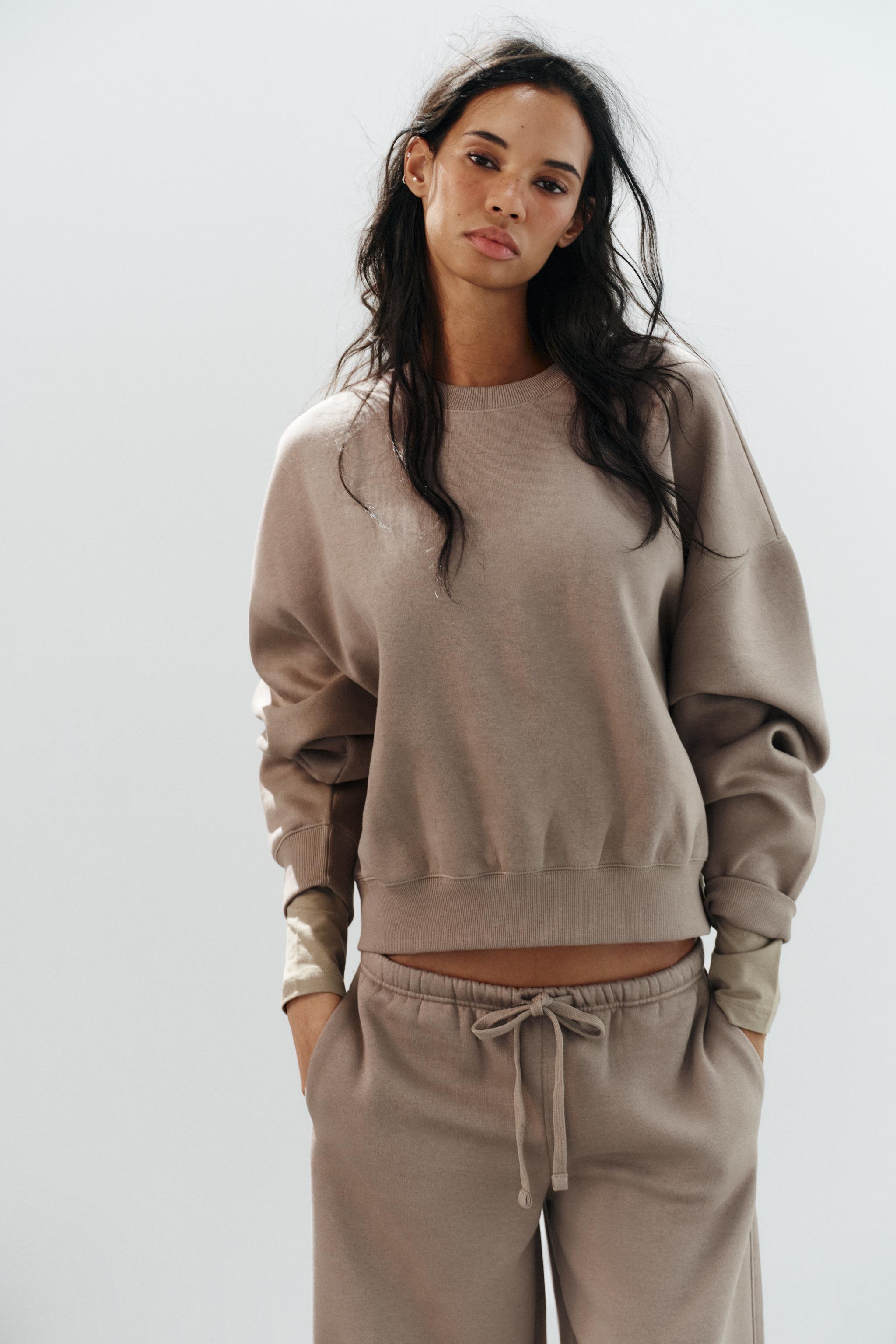 Basic Fleece Sweatshirt by Zara