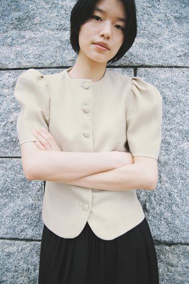 PUFF SLEEVE SHORT SLEEVE BLAZER - Light beige by Zara