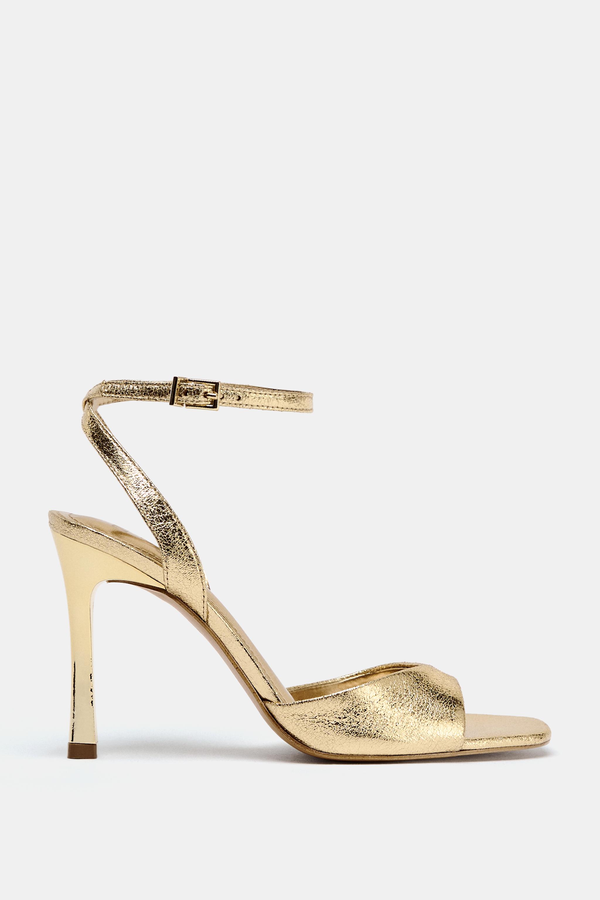 PATENT EFFECT HEELED SANDALS — Gold
