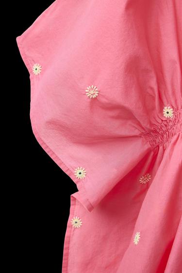 KAFTAN WITH EMBROIDERY AND MIRRORS - Fuchsia by Zara