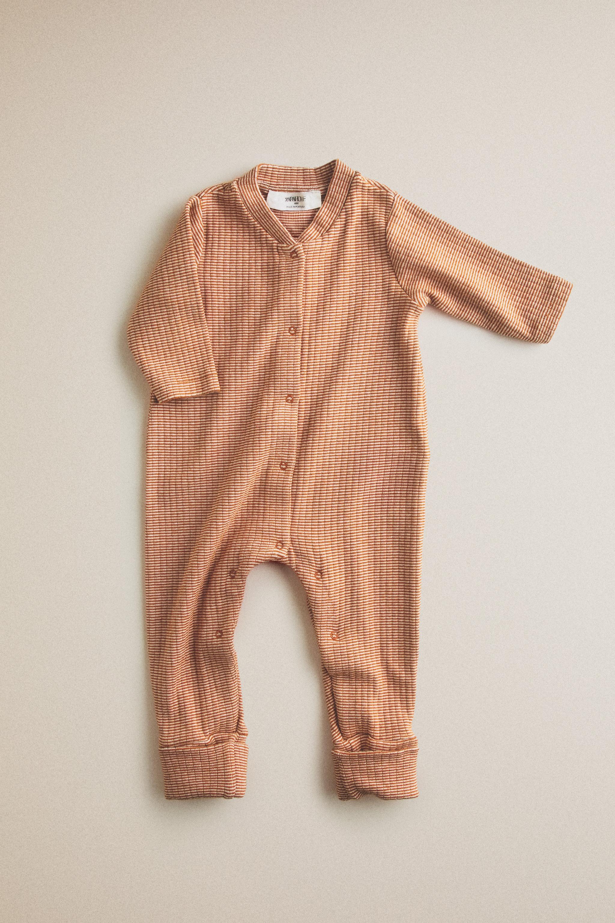 KIDS' STRIPED FOOTED ROMPER — Ecru / Red