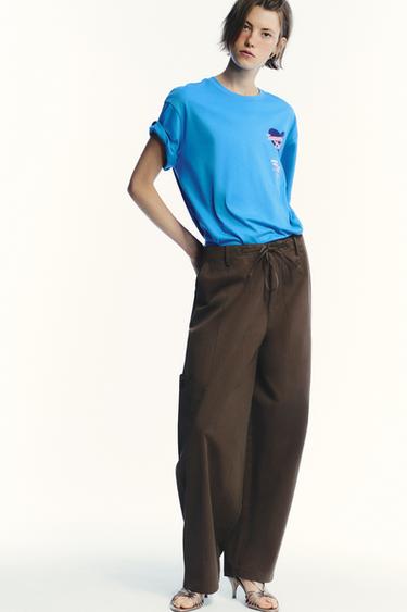 T-SHIRT MED TEKSTTRYK - blålig fra Zara