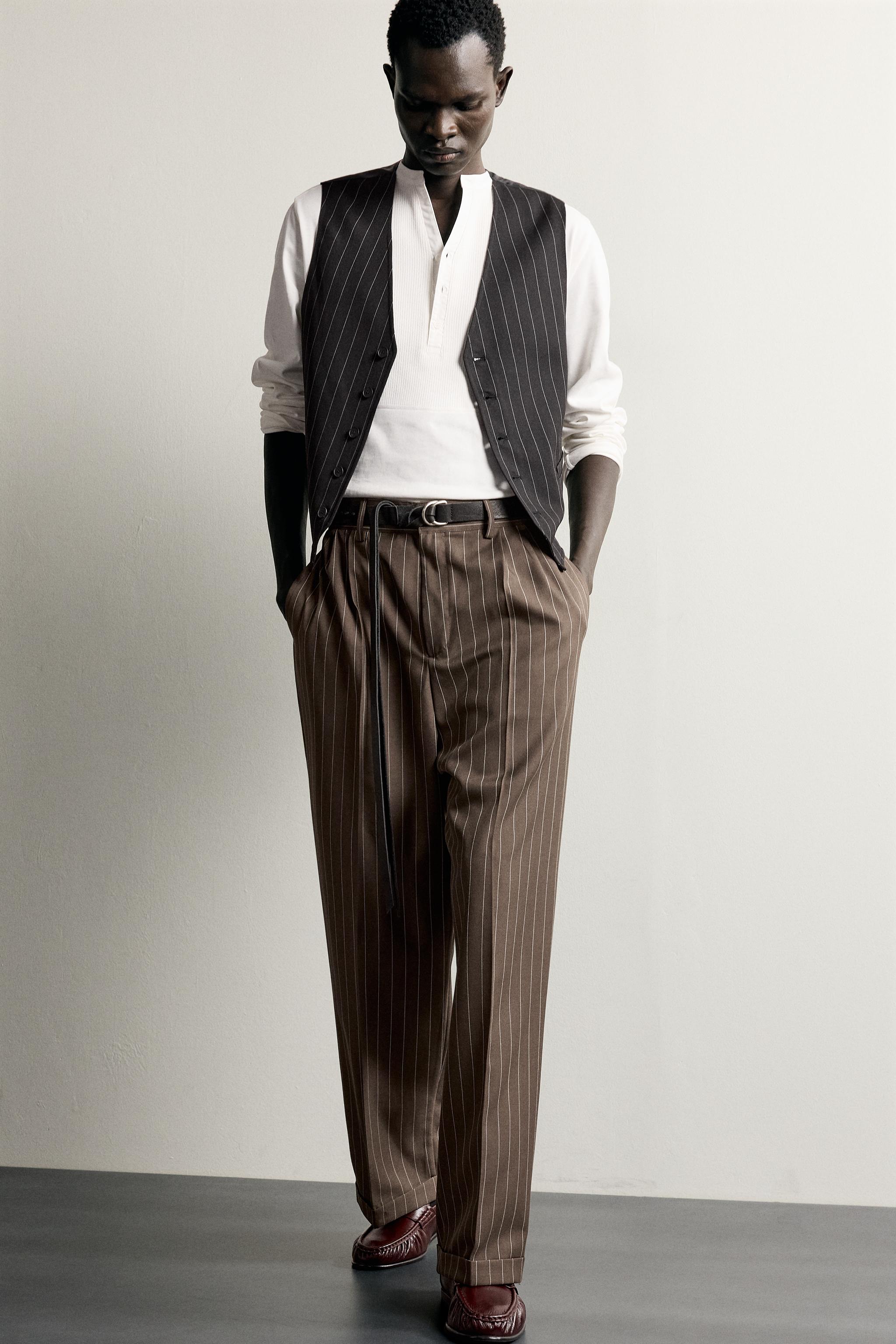 PANTALON PLIS RAYURES