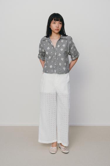 カットワーク刺繍入りキュロットパンツホワイトZaraのカットワーク刺繍入りキュロットパンツ - ホワイト