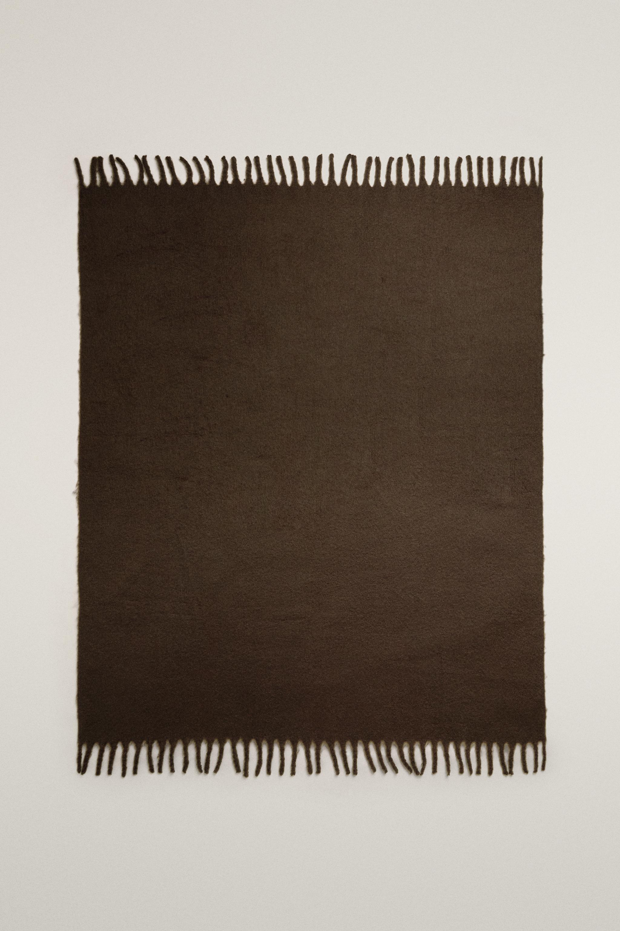 MOHAIR EFFECT BLANKET