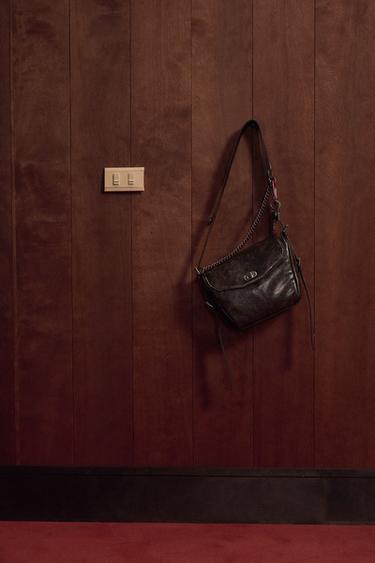 BANDOLERA CADENA - Marrón de Zara