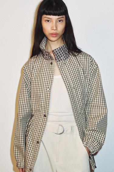 チェック柄ハイネックジャケットオフホワイトZaraのチェック柄ハイネックジャケット - オフホワイト 