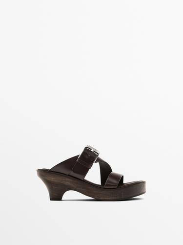 Zara Sandals with wooden heels - Coffee Brown