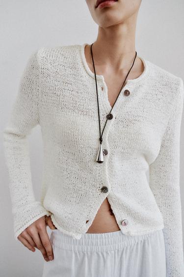 GILET EN MAILLE ÉPAISSE - Écru de Zara - Image 2