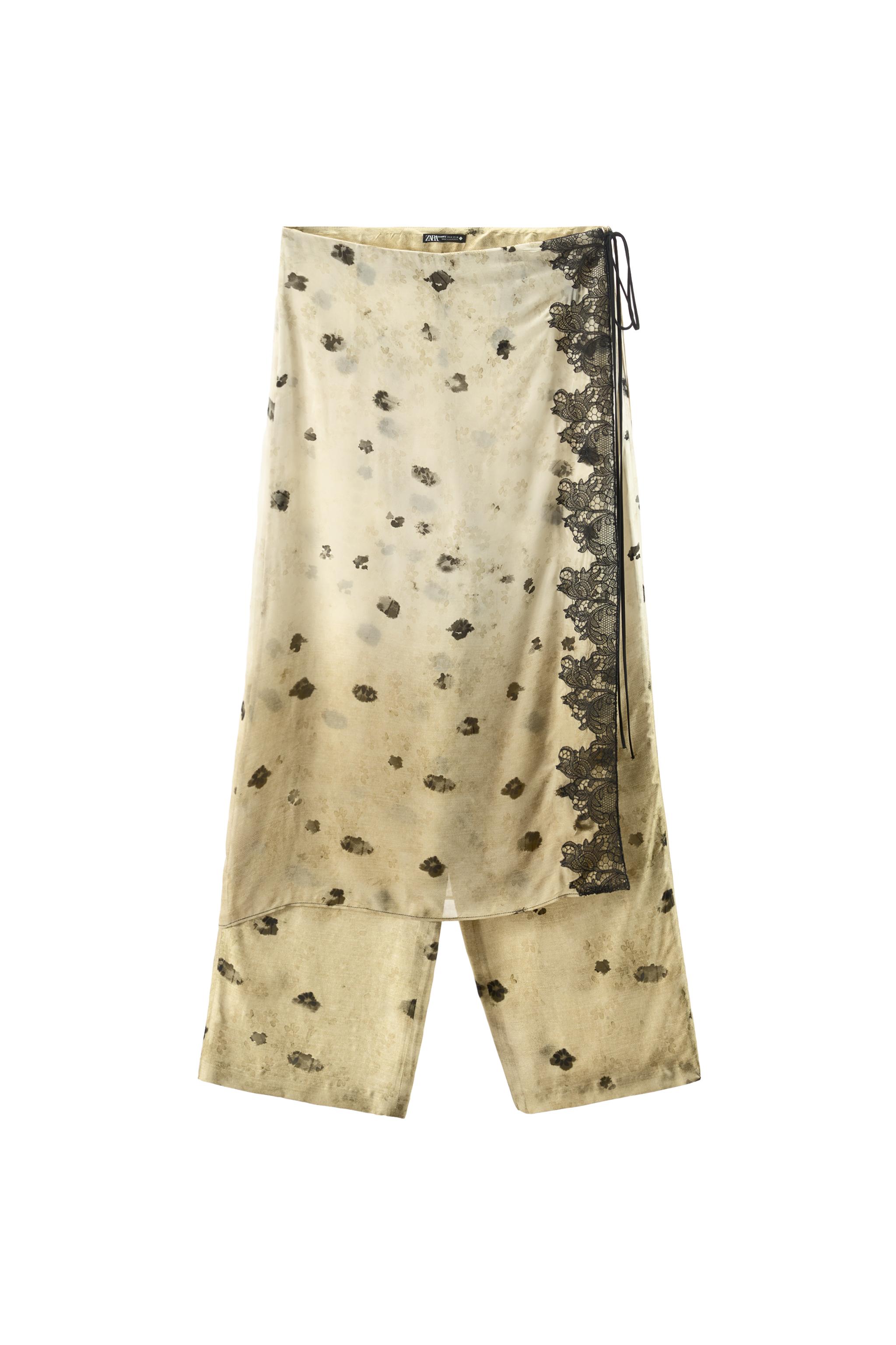 DANTEL DESENLİ ŞORT ETEK