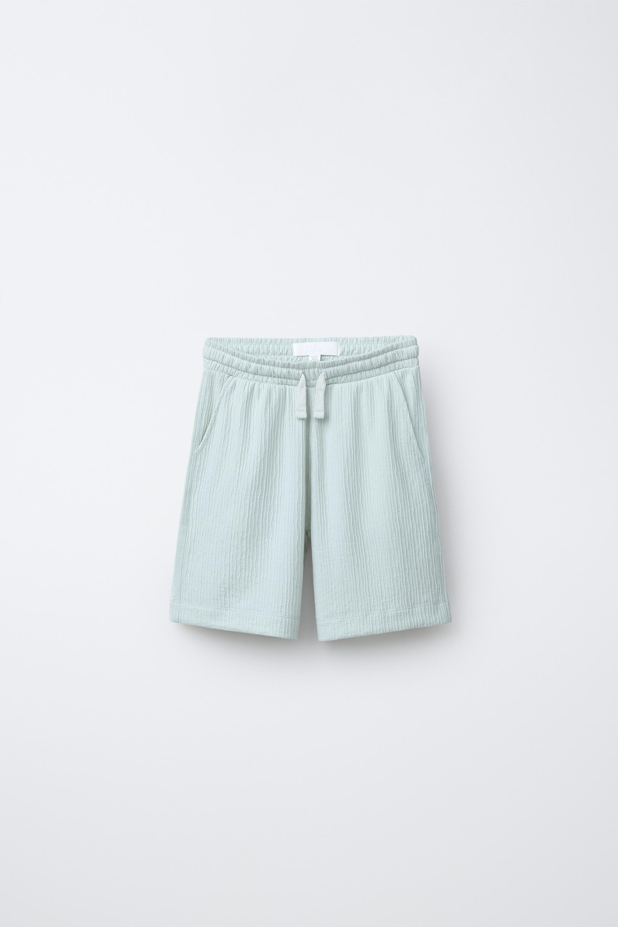 TEXTURED POLO SHIRT AND BERMUDA SHORTS SET