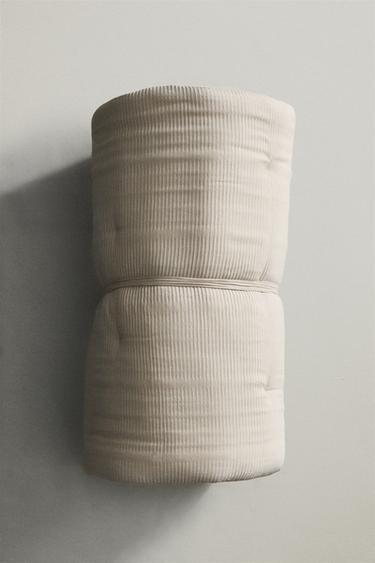 ΒΑΜΒΑΚΕΡΟ TOPPER ΜΕ ΣΟΥΡΕΣ - Μπεζ ανοιχτό του Zara