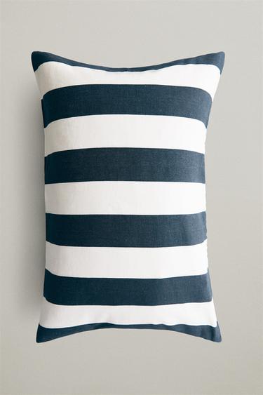 WIDE STRIPE CUSHION COVER - Blue by Zara