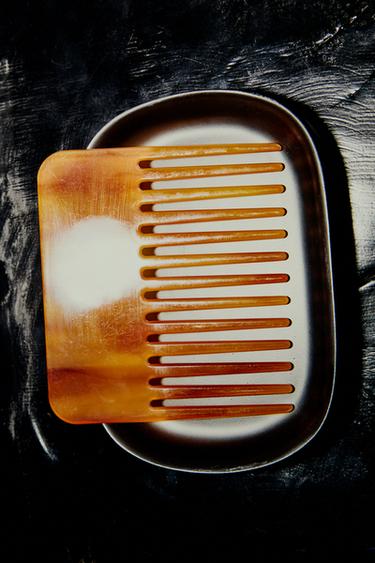 BLACK RESIN SOAP DISH — Black 1