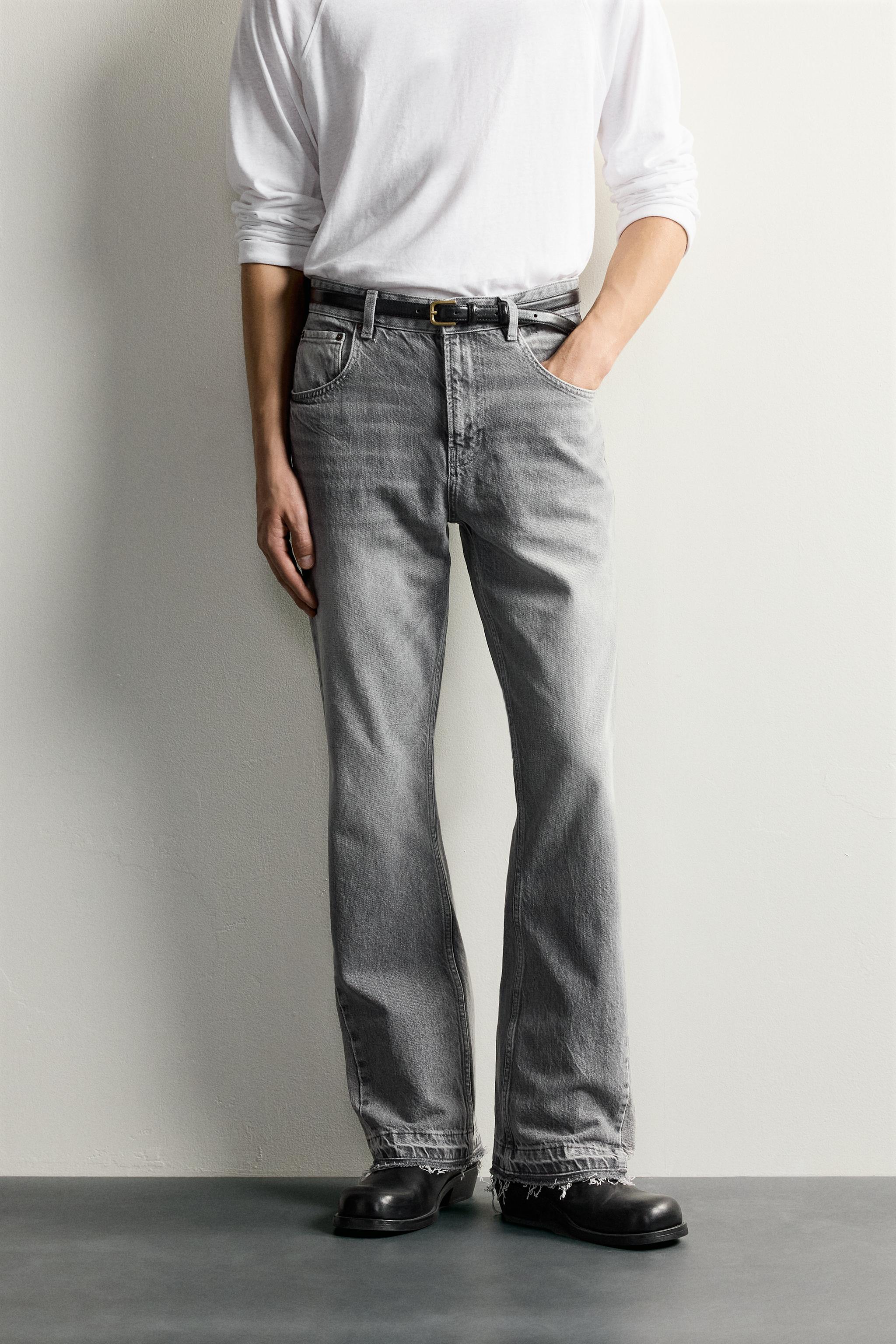 FLARE FIT JEANS