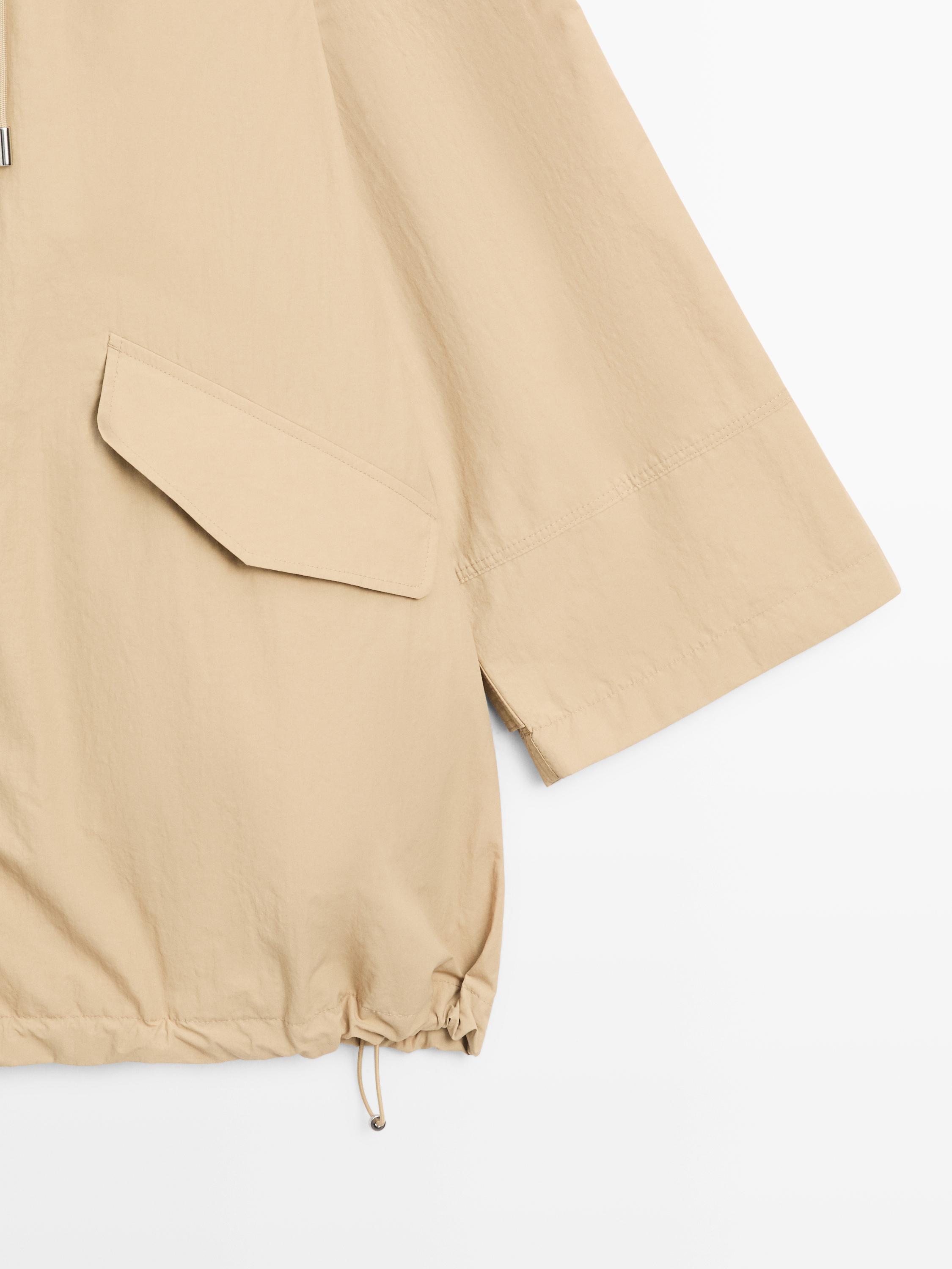 Puff parka with hood detail