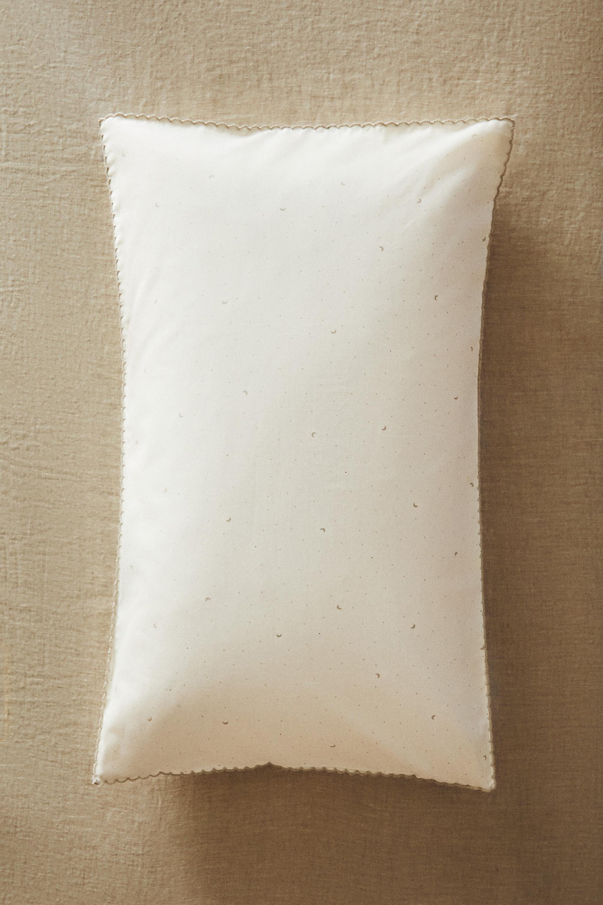 CHILDREN’S MOON PILLOWCASE