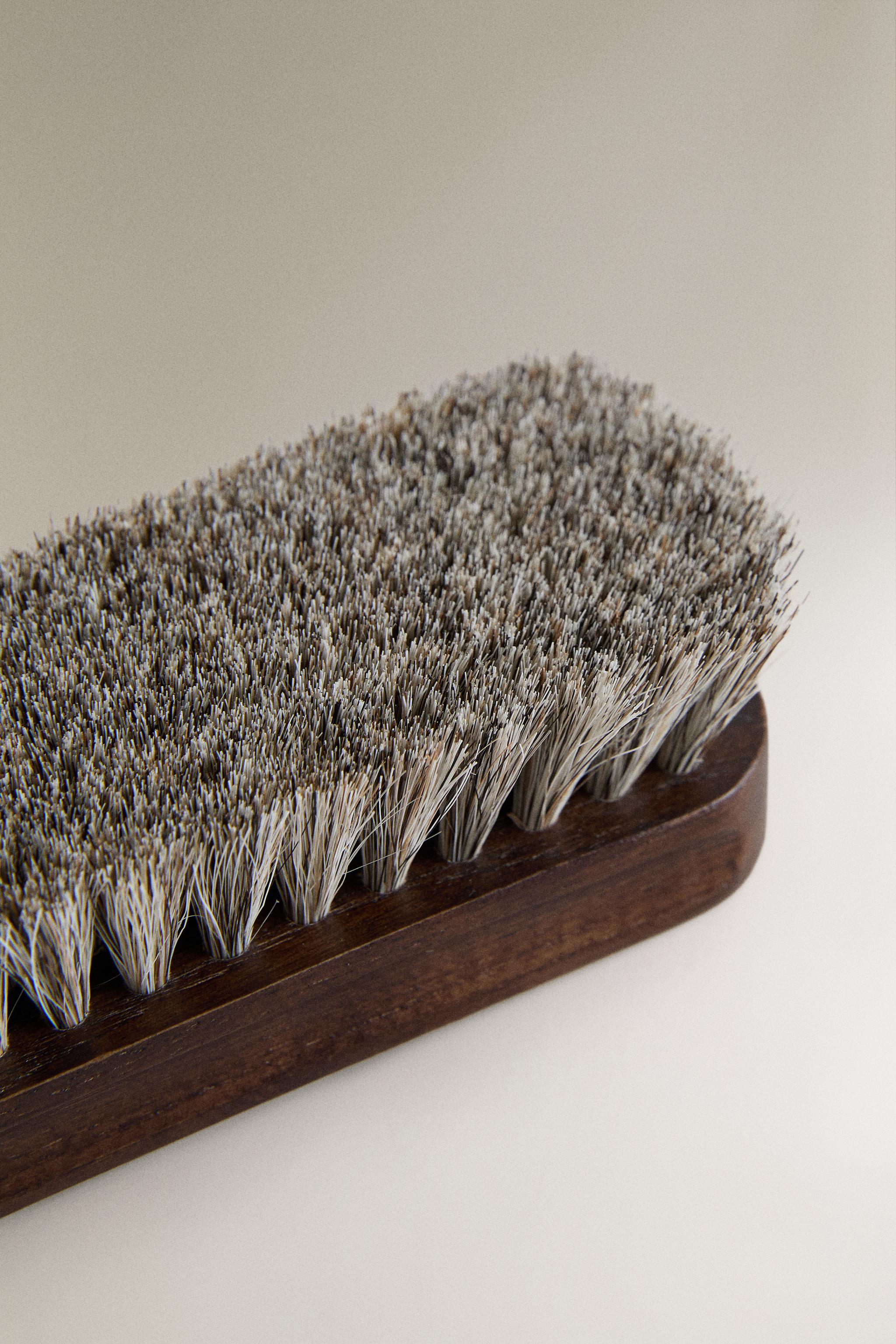 ASH WOOD SHOE POLISHING BRUSH — Brown