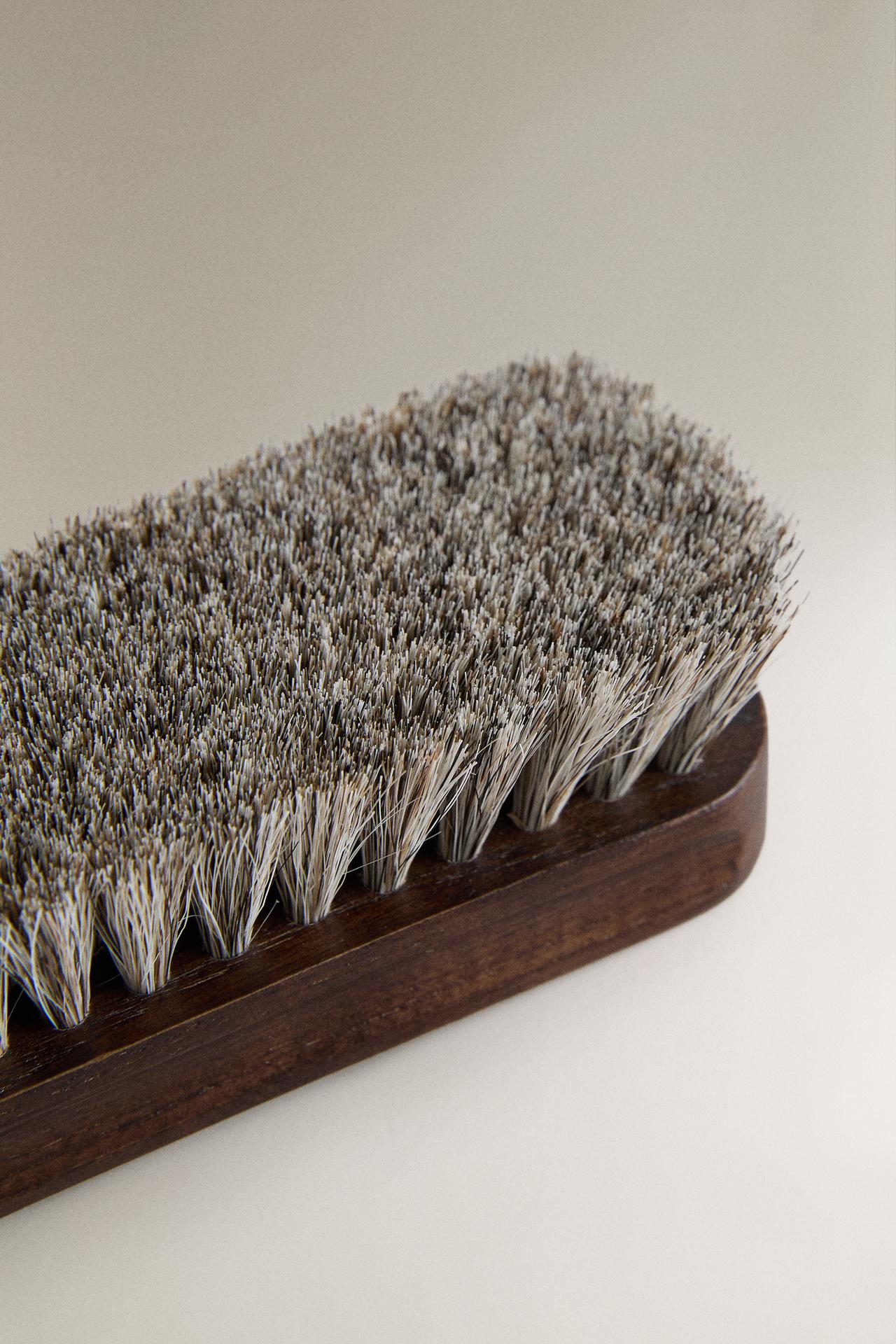 ASH WOOD SHOE POLISHING BRUSH — Brown
