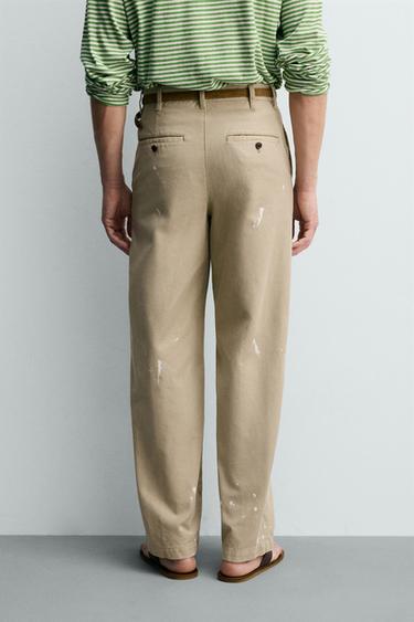 PANTALON CHINO STRAIGHT FIT EFFET ÉCLABOUSSURES - Beige de Zara - Image 2