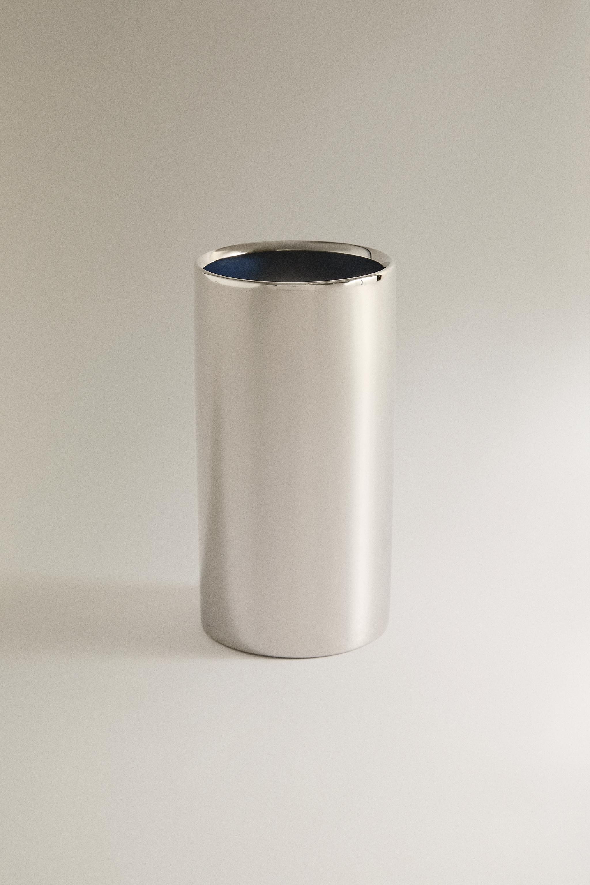 CYLINDRICAL METAL PENCIL HOLDER — Silver
