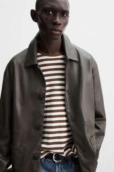CAZADORA EFECTO PIEL - Marrón de Zara