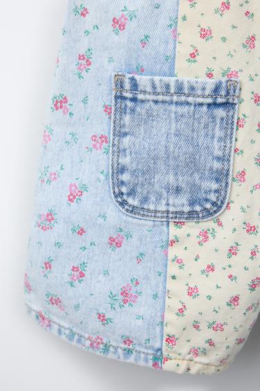 SALOPETTE COURTE EN DENIM PATCHWORK FLEURS - Bleu clair de Zara - Image 3