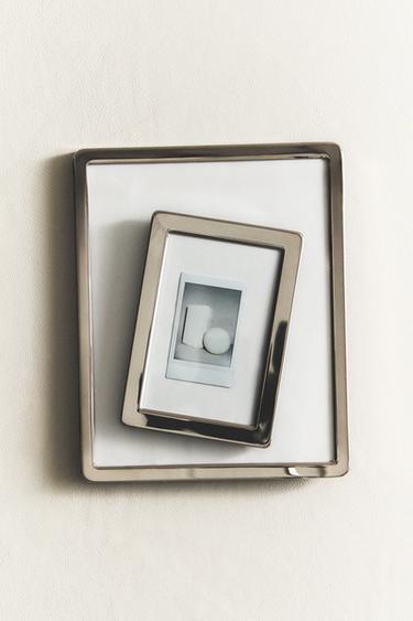 CADRE PHOTO MÉTALLIQUE BORD ARRONDIS - Argent de Zara - Image 6