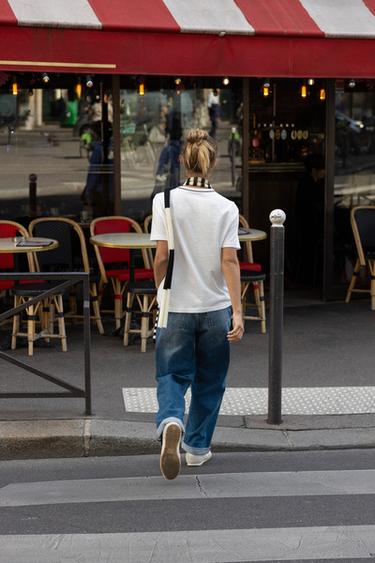 T-SHIRT FERMOIR LISERÉS - Blanc de Zara - Image 3