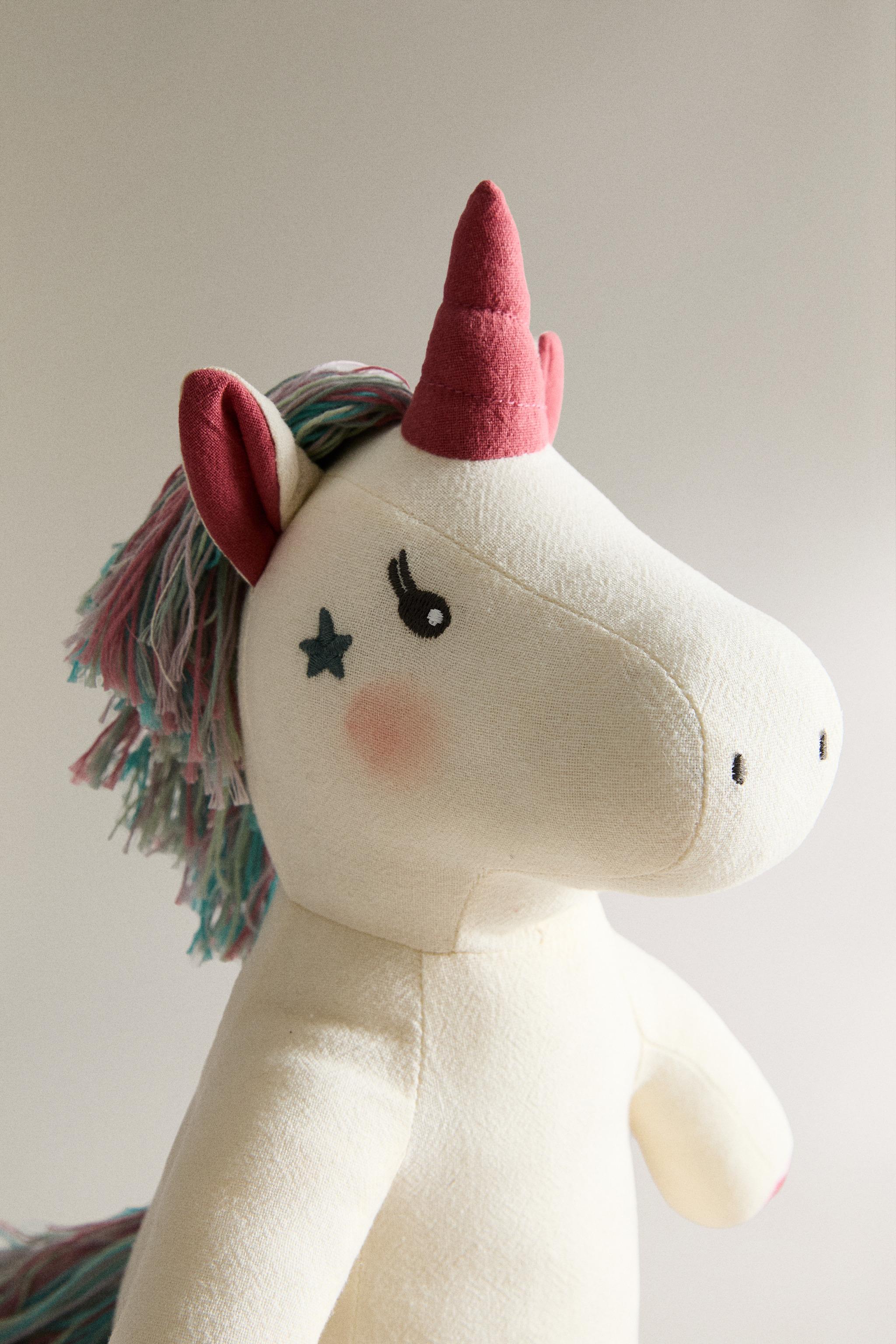 KIDS' UNICORN PLUSH TOY