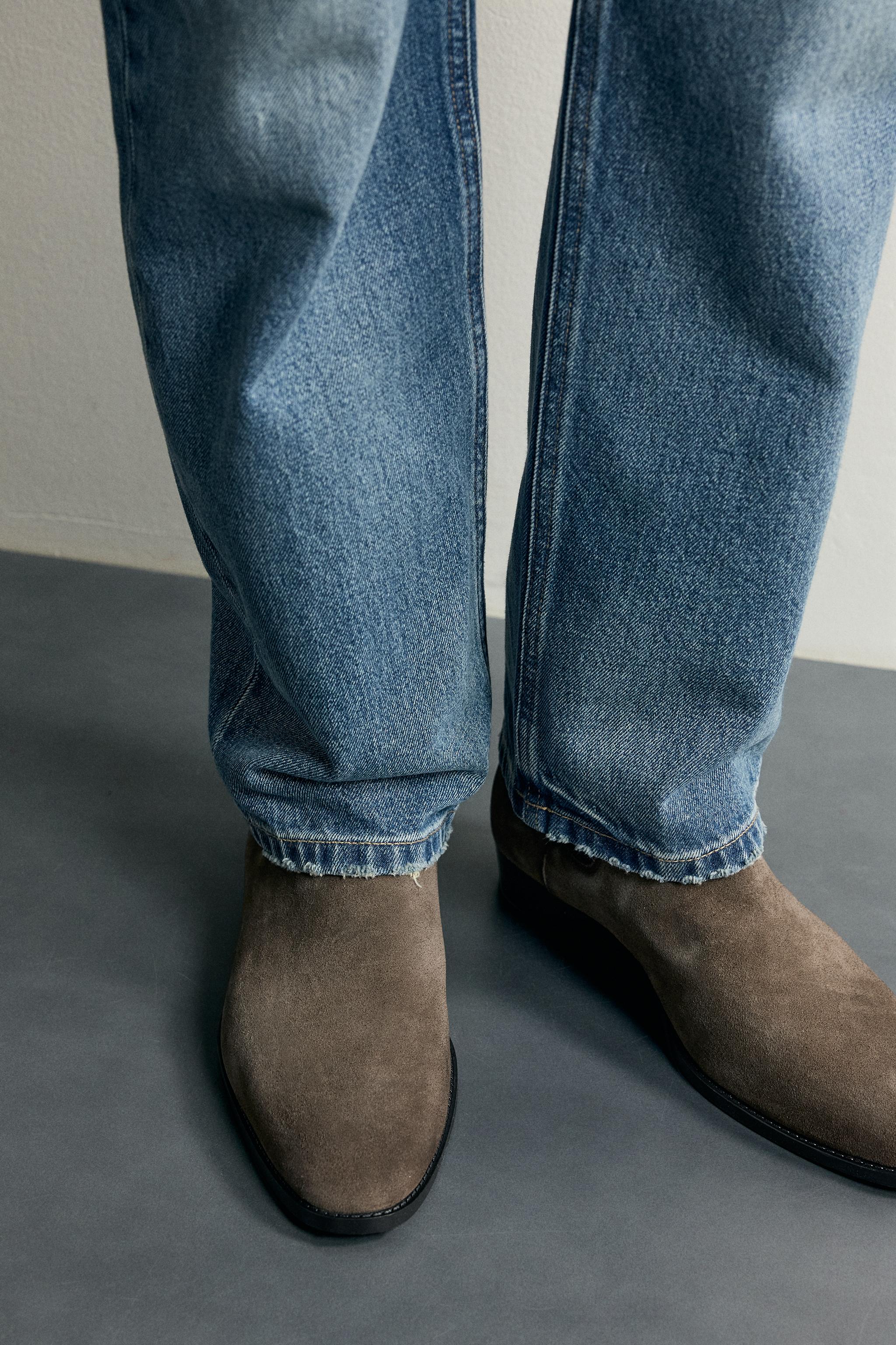LEATHER CHELSEA BOOTS
