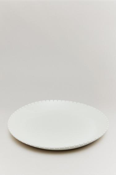 THE DENTATA FLAT PLATE — White 1