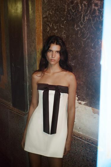 STRAPLESS DRESS WITH BOW - Oyster-white by Zara