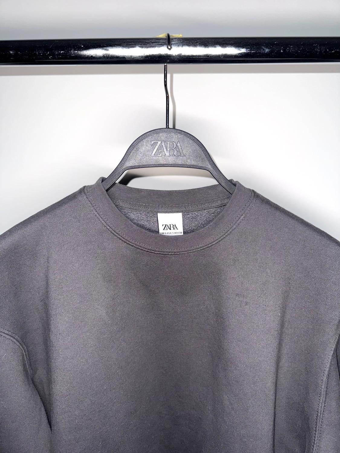 ROUND NECK SWEATSHIRT - Image 3