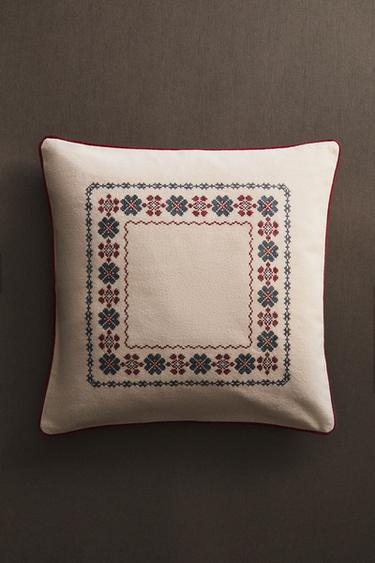 EMBROIDERED COTTON CHRISTMAS CUSHION COVER - Light beige by Zara - Image 4