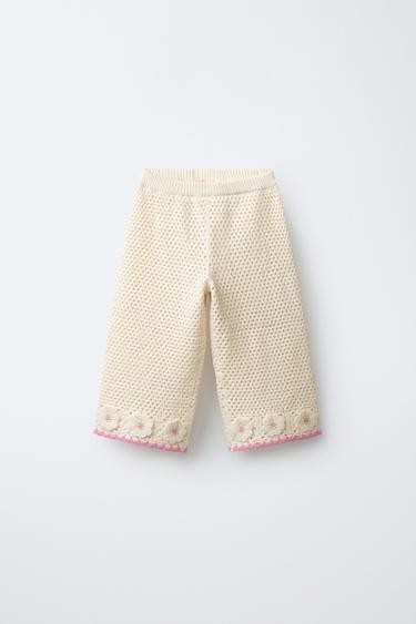 PANTALON JUPE-CULOTTE EN MAILLE CROCHET FLEURS - Écru de Zara