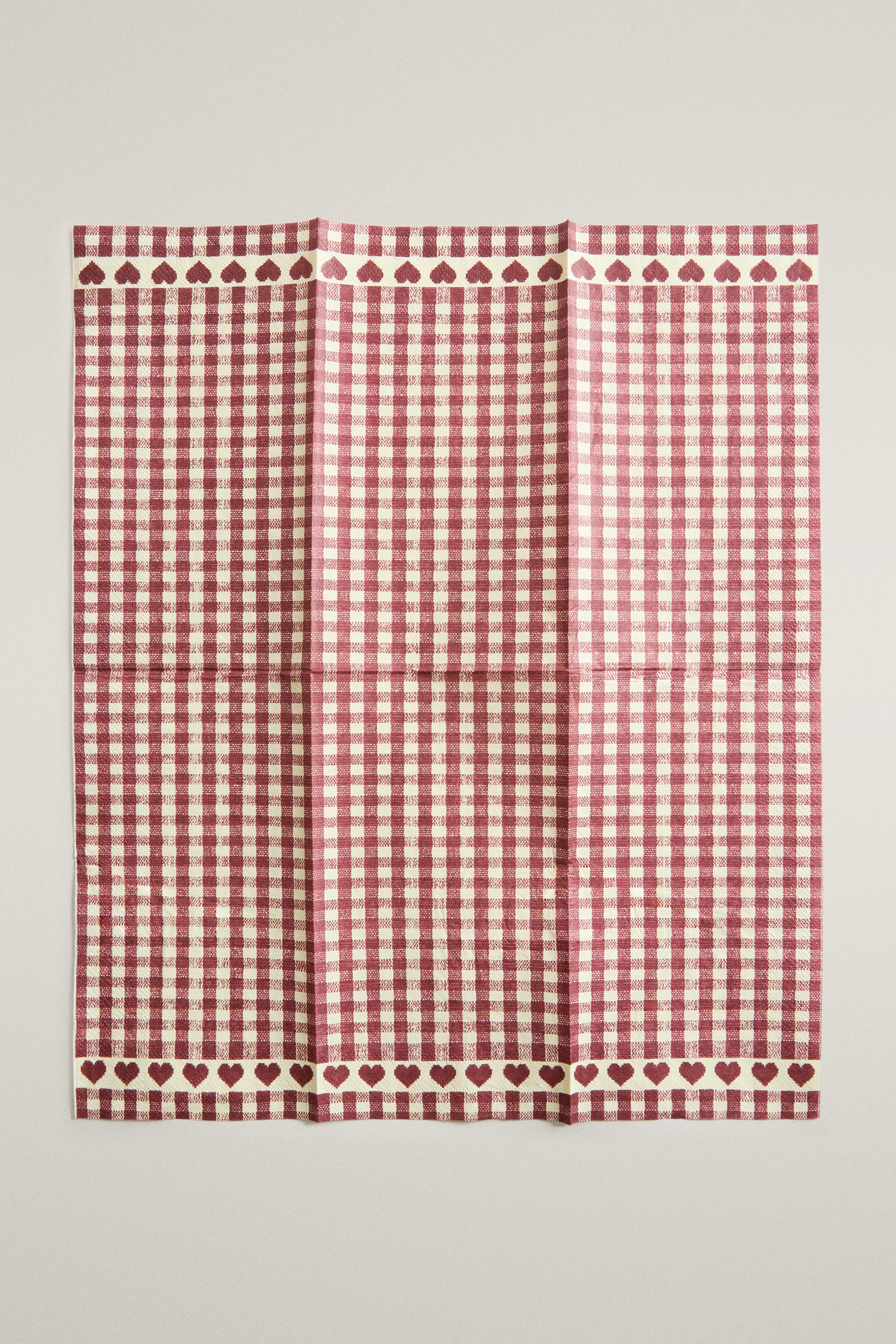 PACK OF CHRISTMAS HEART PAPER NAPKINS (PACK OF 30)
