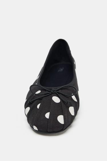 BALLET FLATS WITH POLKA DOTS AND BOW - Black by Zara - Image 4