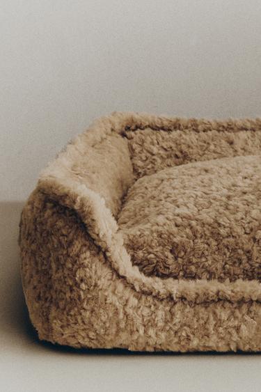 FAUX SHEARLING PET BED - Beige by Zara