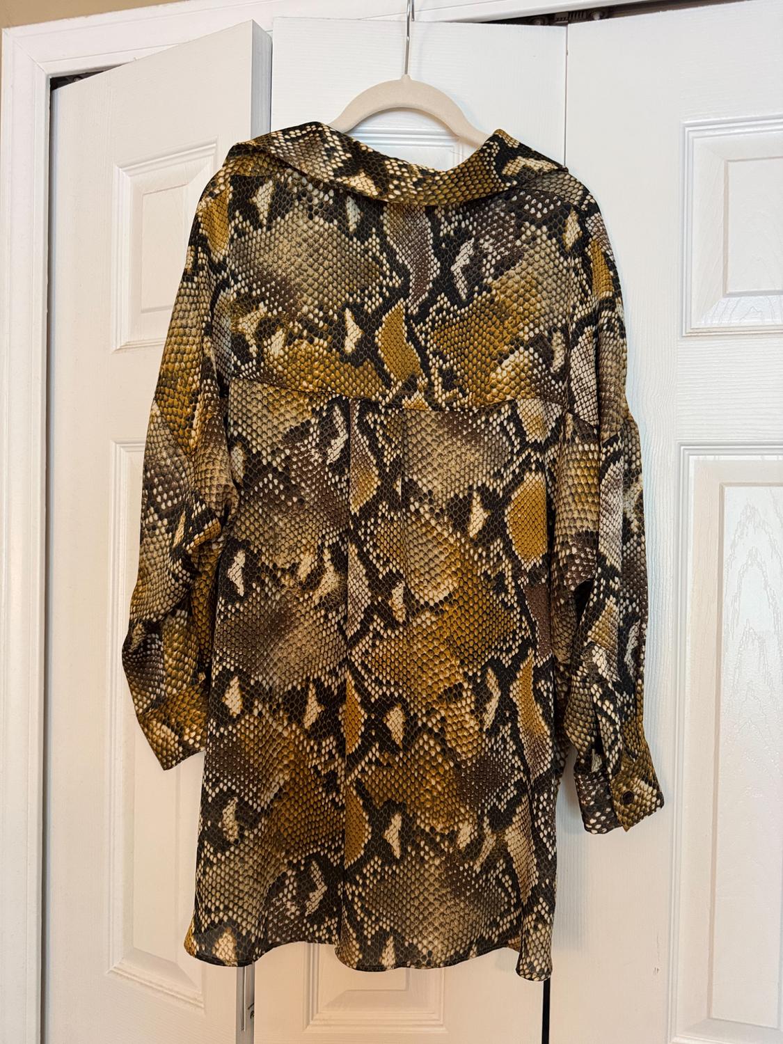 SNAKESKIN PRINT BLOUSE - Image 4