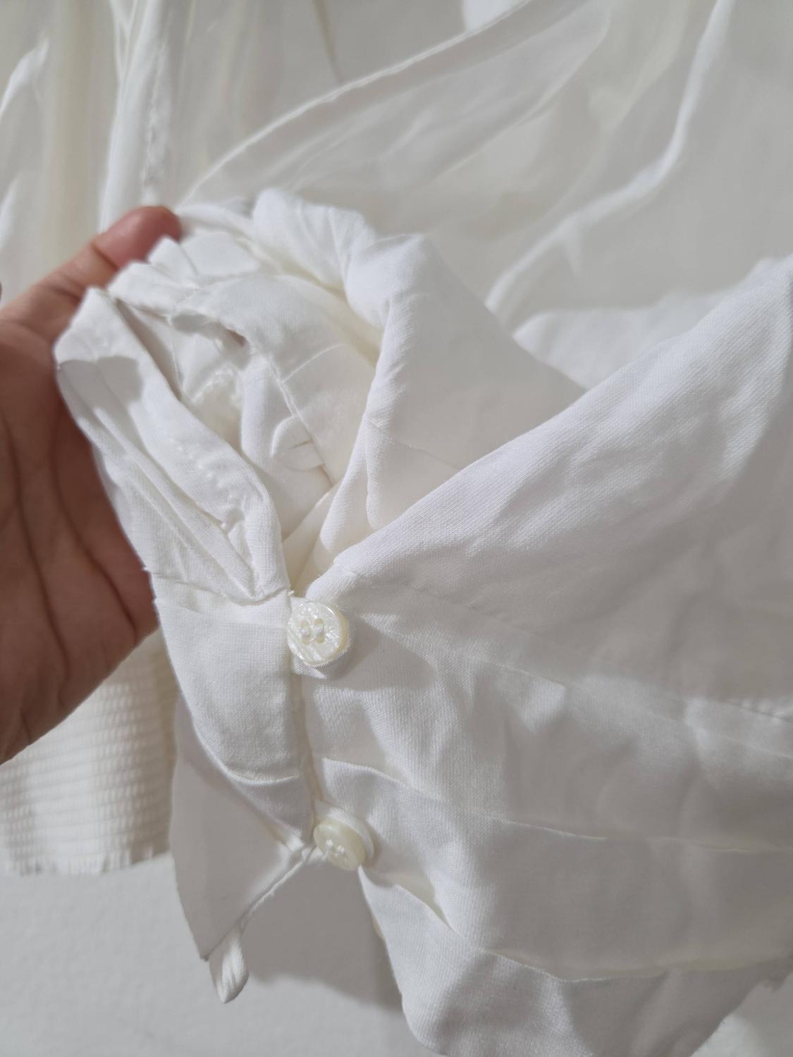 FLOWY TOP WITH SHOULDER PADS - Image 3