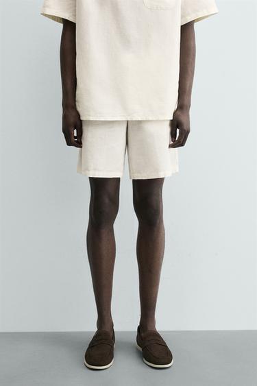 REGULAR FIT HEMP - COTTON BERMUDA SHORTS - White by Zara