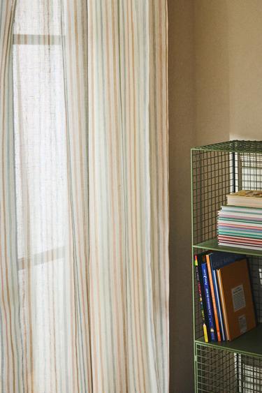 Zara LOW OPACITY MULTICOLORED STRIPED CURTAIN - Multicolored